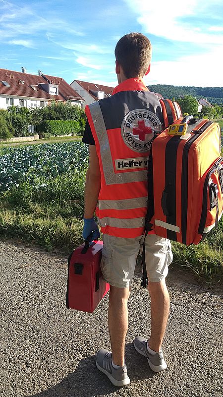 Helfer vor Ort im Sommer